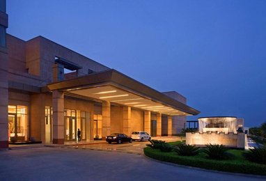 Radisson Blu Hotel Near Amritsar International Airport