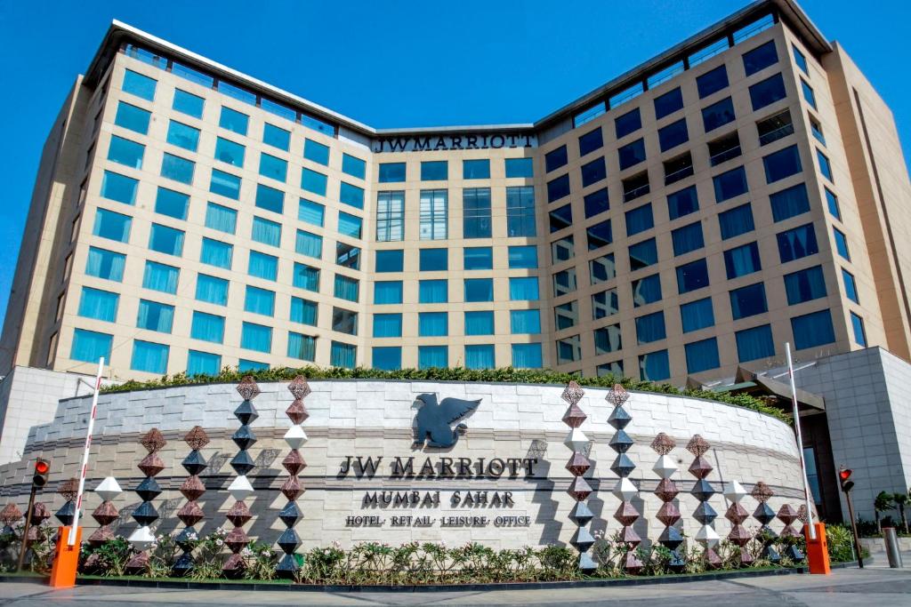 JW Marriott Near Mumbai Sahar Airport